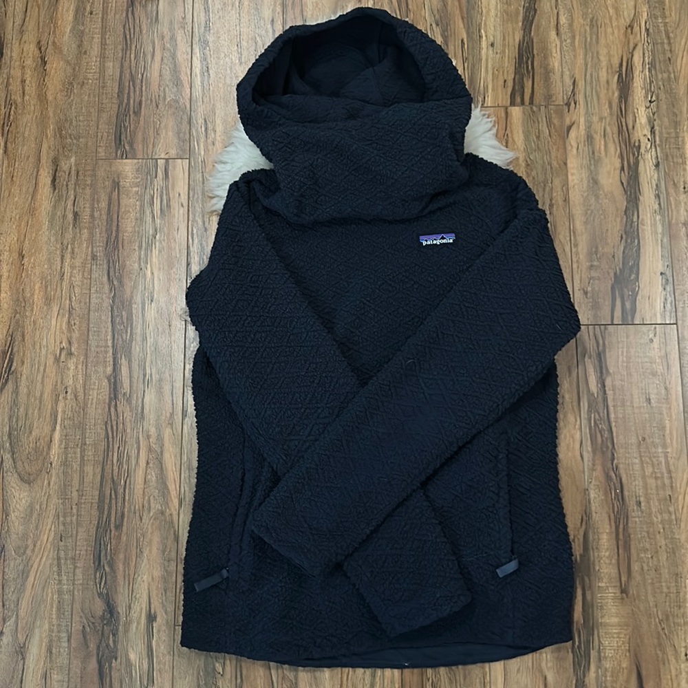 Women’s Diamond Capra Hoodie